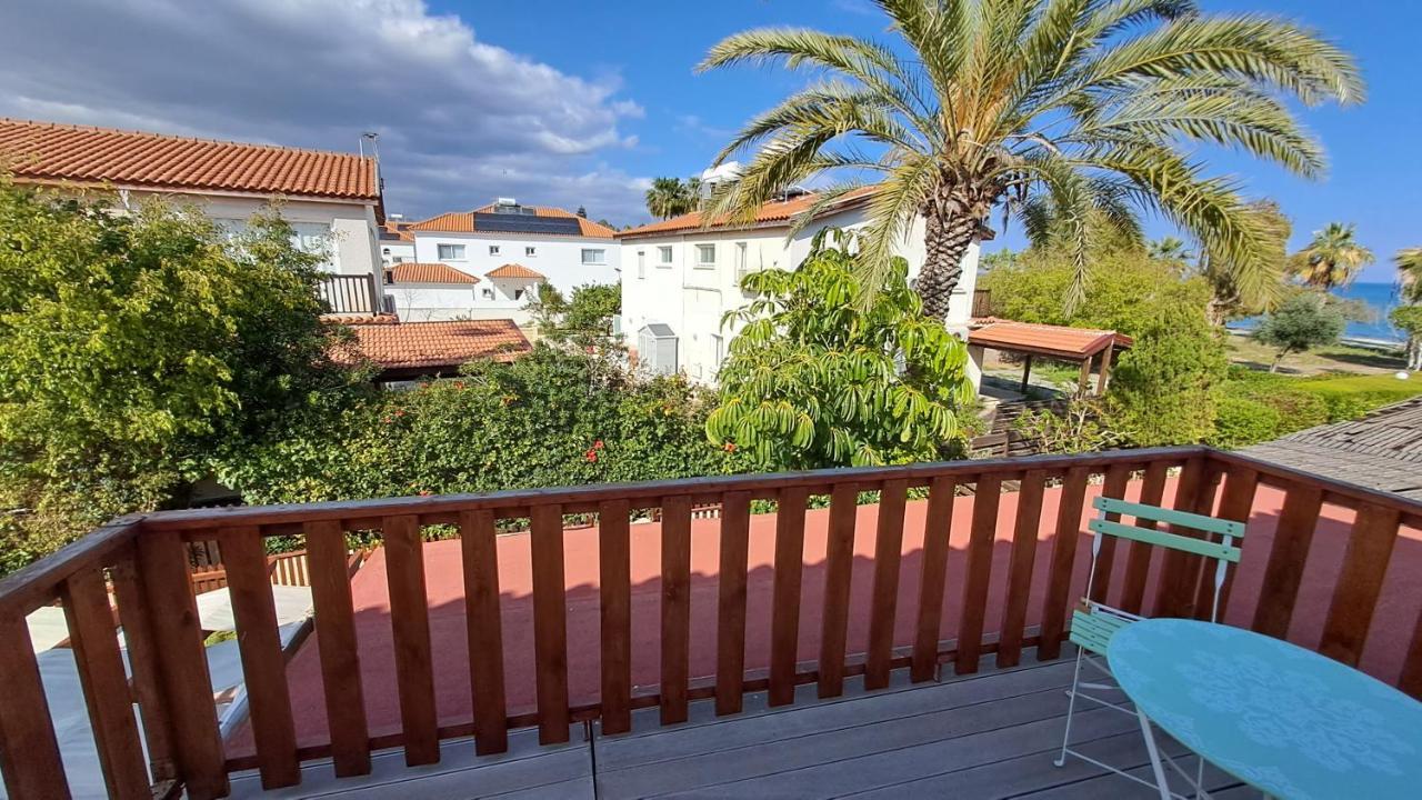 Relaxing Seaside Manors Daire Larnaca Dış mekan fotoğraf